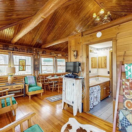 Lake Lucerne - Treehouse Cabin #01 Eureka Springs Ngoại thất bức ảnh
